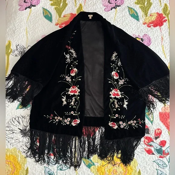 Reba by Reba McEntire Black Velvet Embroidered Fringe Jacket - Picture 2 of 4